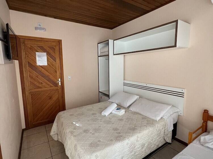 客栈 Pousada Rosália