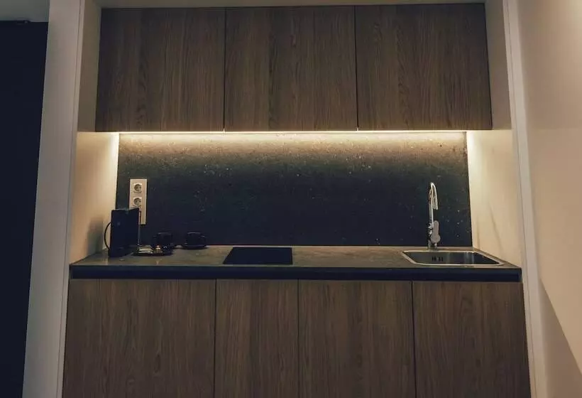 Hotelli Cala Lanuza Suites