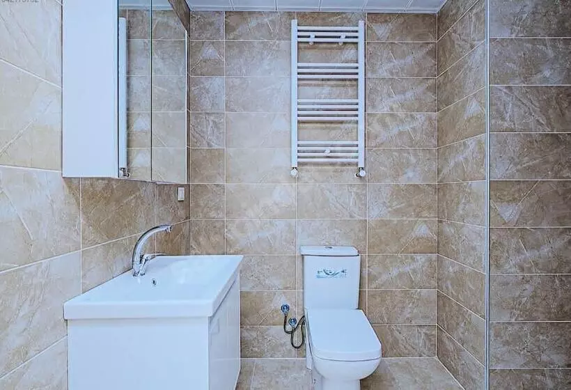 Hotelli Colorful Life çayyolu