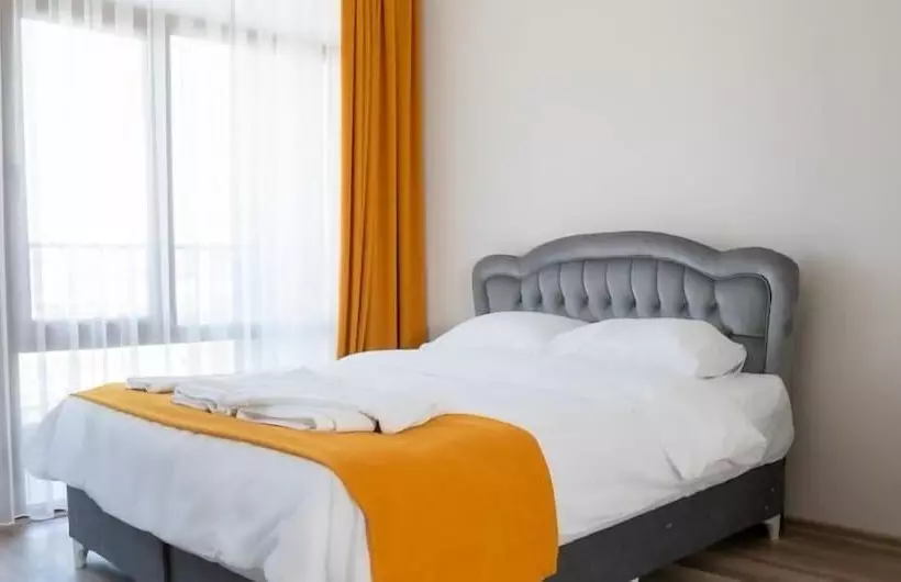 Hotelli Colorful Life çayyolu