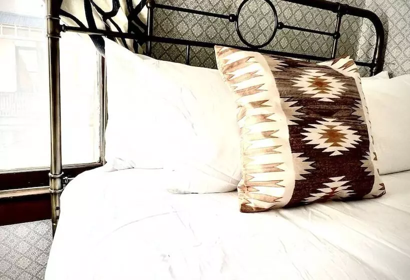 ホテル La More At The Bisbee Inn