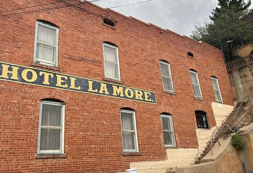 Отель La More At The Bisbee Inn