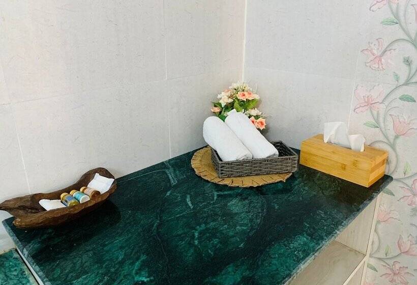 هتل Neer Ganga Resorts