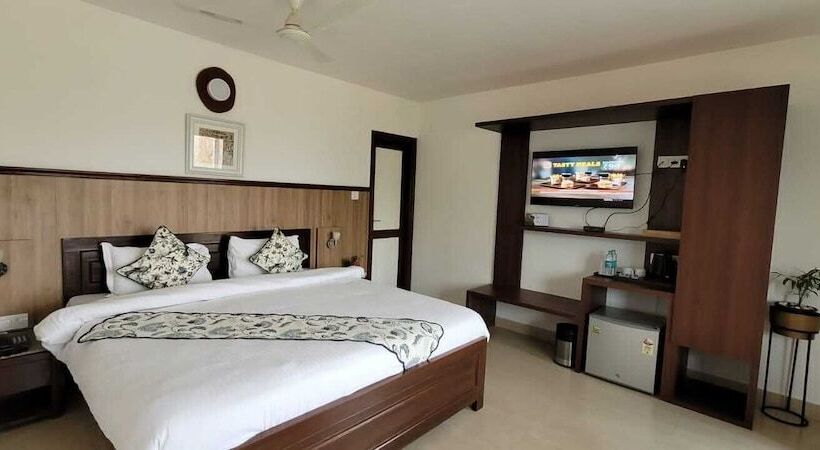هتل Neer Ganga Resorts