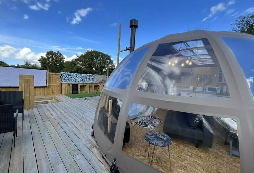 Hotelli Sunrise Dome Tent