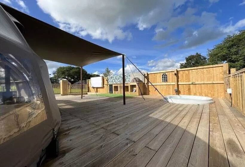 Hotelli Sunrise Dome Tent