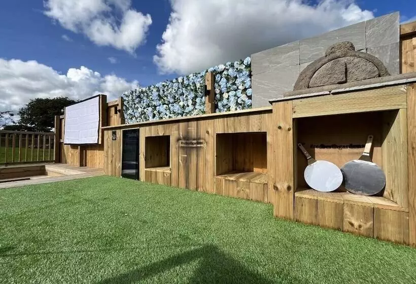 Hotelli Sunrise Dome Tent