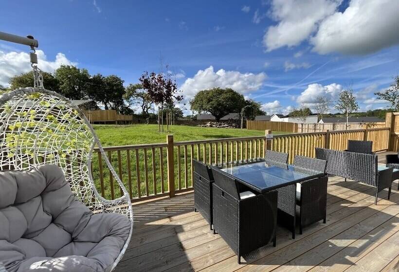 Hotel Sunrise Dome Tent