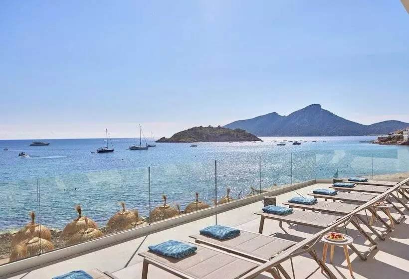 Hotelli Universal Aquamarin Beach Houses