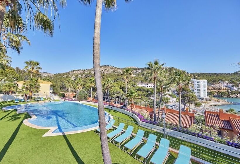 هتل Universal Aquamarin Beach Houses