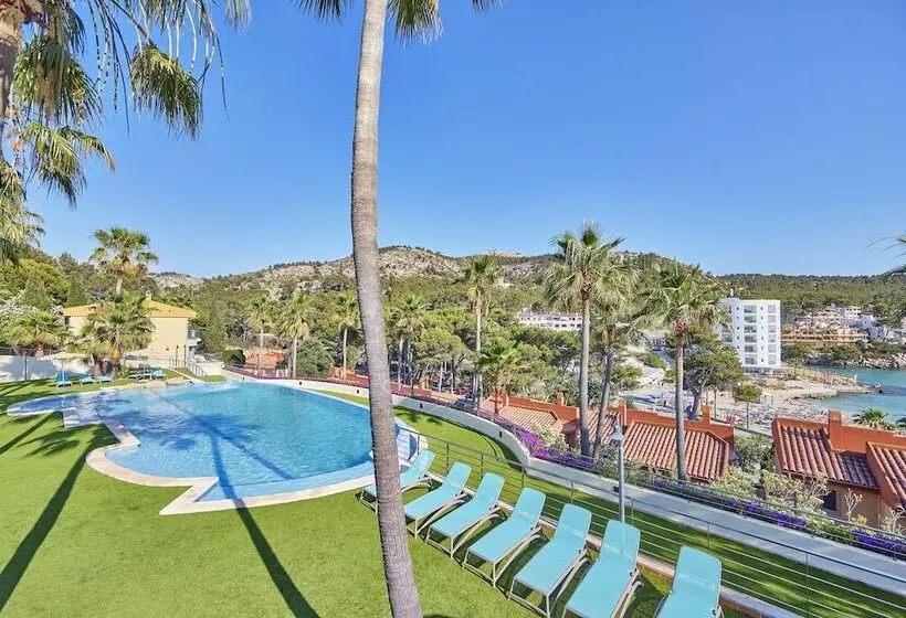 Hotelli Universal Aquamarin Beach Houses