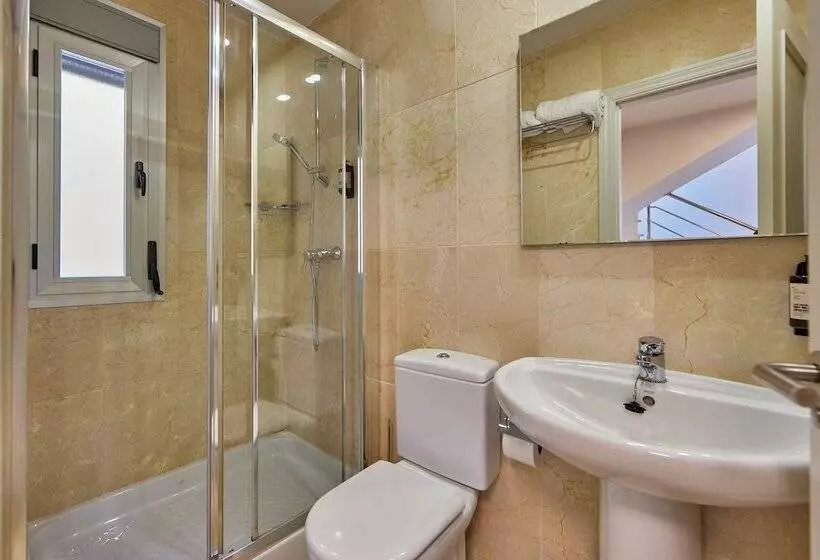 Hotelli Universal Aquamarin Beach Houses