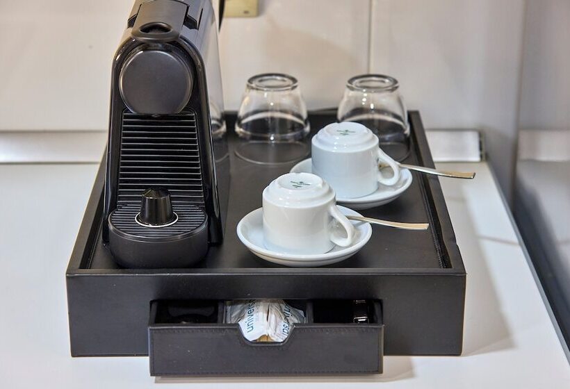 هتل Universal Aquamarin Beach Houses