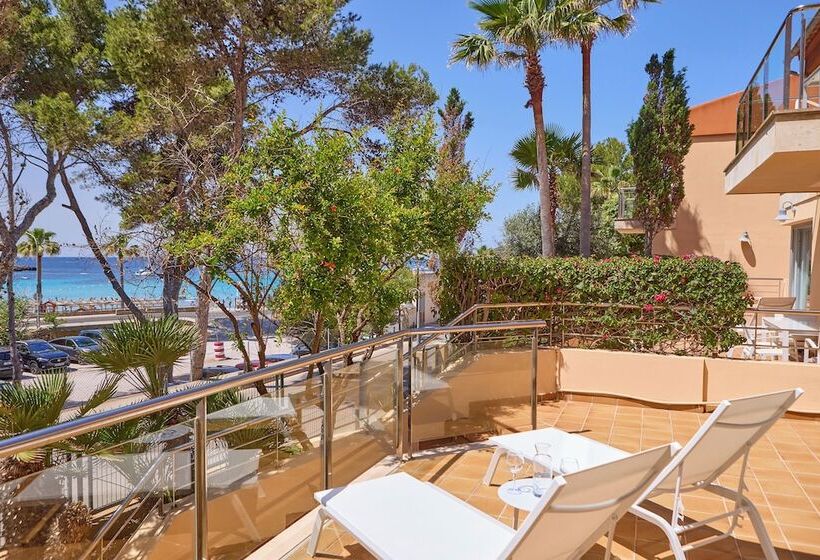 هتل Universal Aquamarin Beach Houses