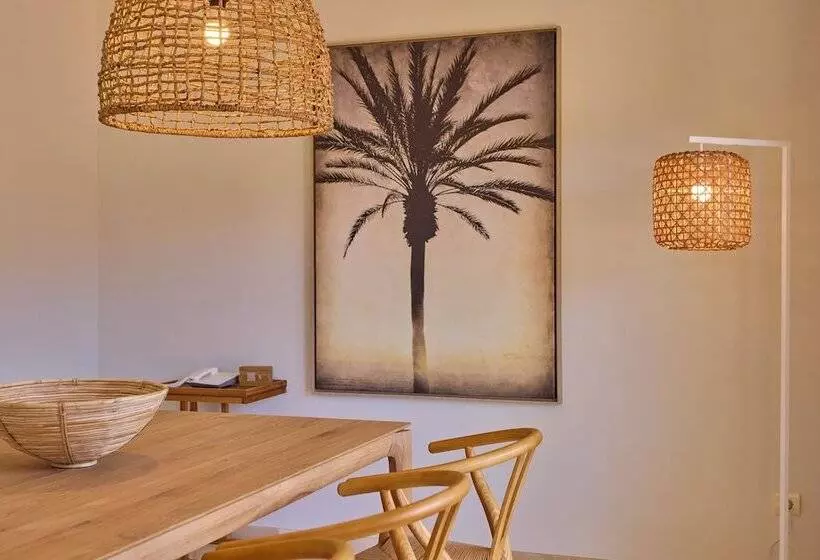 Hotelli Universal Aquamarin Beach Houses