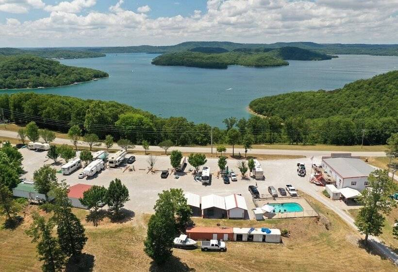 汽车旅馆 Beaver Dam Dive Shop And Resort