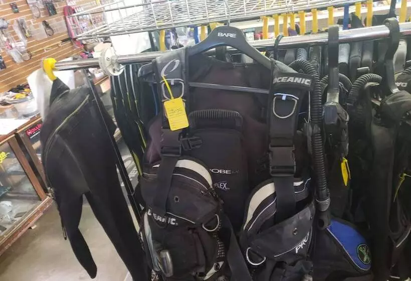 Motelli Beaver Dam Dive Shop And Resort