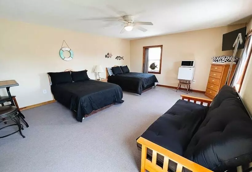 Motelli Beaver Dam Dive Shop And Resort