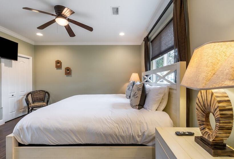 Pelican Retreat By Avantstay 5 Mins To Beach Pet Friendly W/ Pool & Bbq!