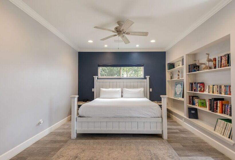 Pelican Retreat By Avantstay 5 Mins To Beach Pet Friendly W/ Pool & Bbq!