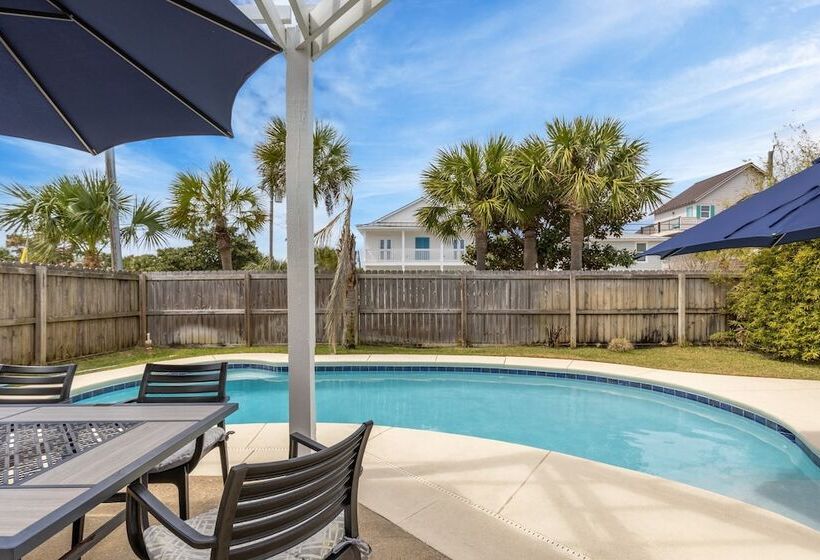 Pelican Retreat By Avantstay 5 Mins To Beach Pet Friendly W/ Pool & Bbq!