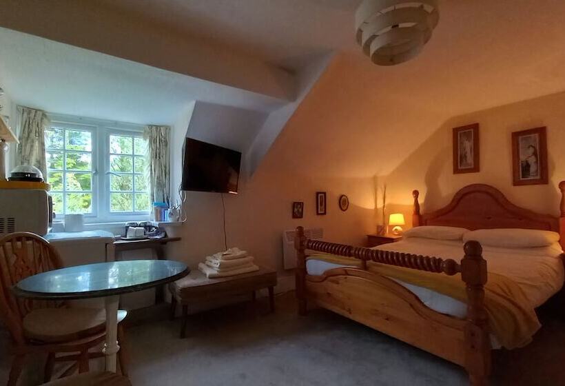 Пансион Coynant Farm Guest House