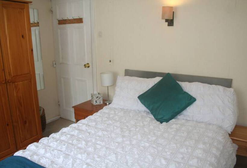 Пансион Coynant Farm Guest House