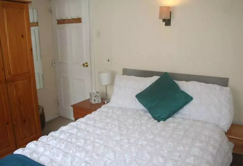 Majatalo Coynant Farm Guest House