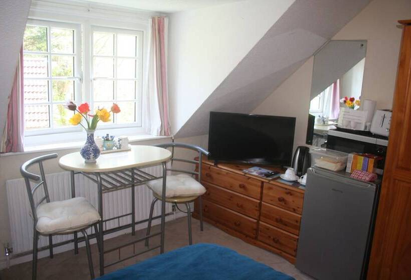 Пансион Coynant Farm Guest House