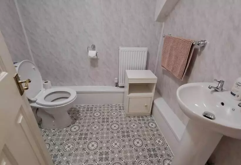 Majatalo Coynant Farm Guest House