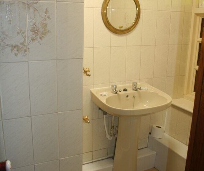 Пансион Coynant Farm Guest House