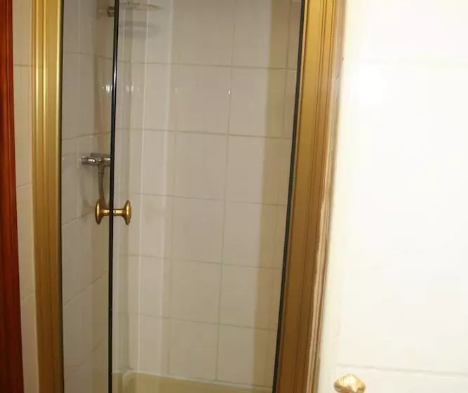 Majatalo Coynant Farm Guest House