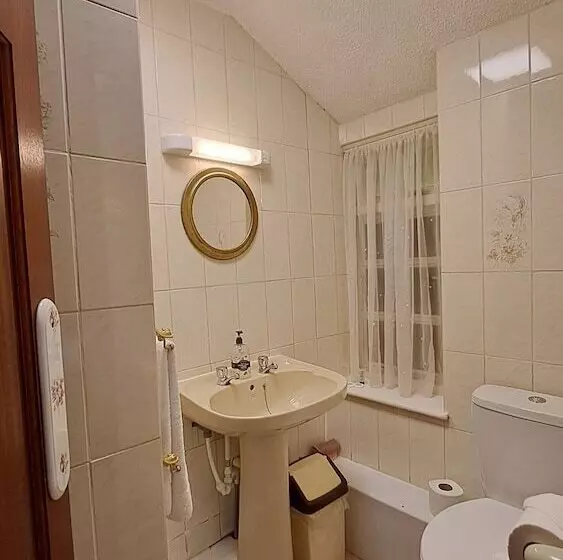 Majatalo Coynant Farm Guest House