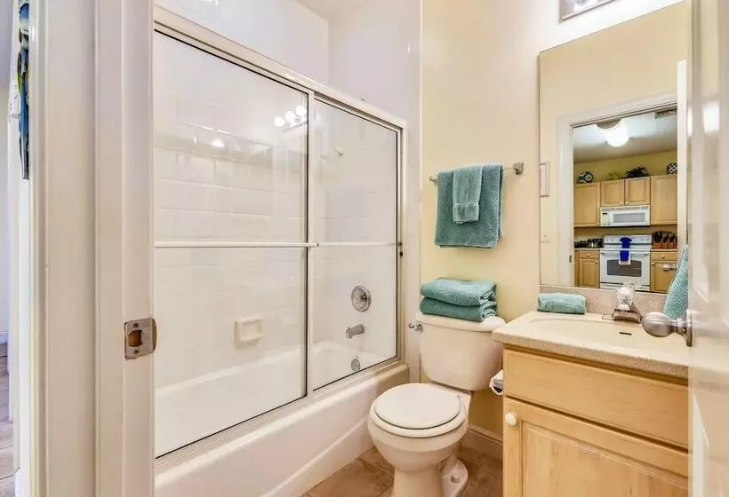 Place To Relax By Avantstay Shared Pool 3 Miles To Smather S Beach Month Long Stays Only