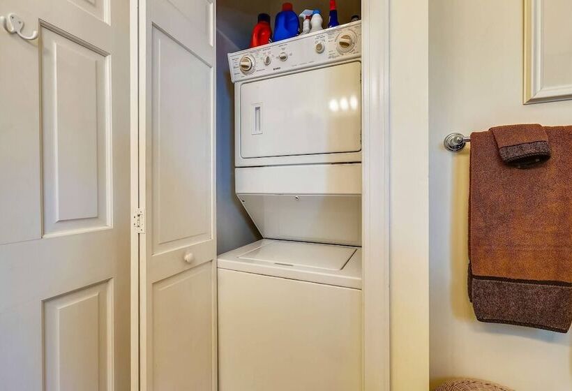 Place To Relax By Avantstay Shared Pool 3 Miles To Smather S Beach Month Long Stays Only