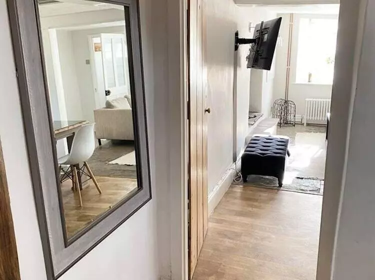 レジデンス Cosy Two Bedrooom Cottage, Set In A Dorset Village