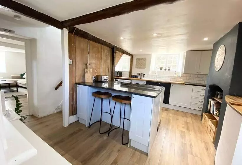 レジデンス Cosy Two Bedrooom Cottage, Set In A Dorset Village