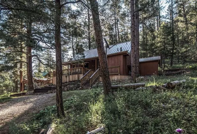 Rock Inn Pines