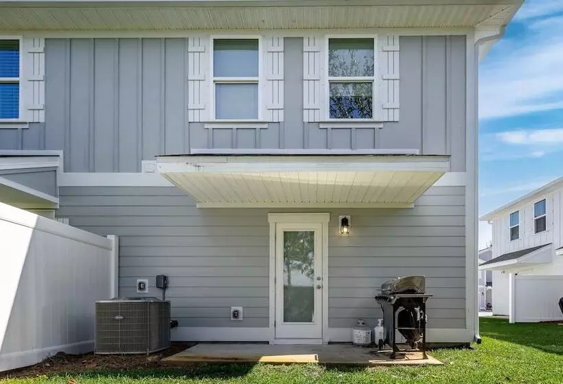 Santa Rosa Hideaway By Avantstay Pet Friendly 6 Mins To Beach!