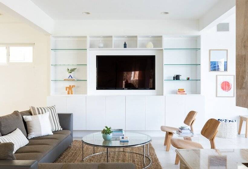 Bay Breeze By Avantstay Bayfront Home W/ Fire Pit & Private Dock In Balboa Peninsula