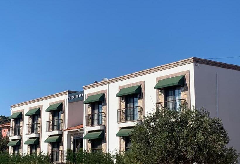 مبيت وإفطار Cunda Nonna