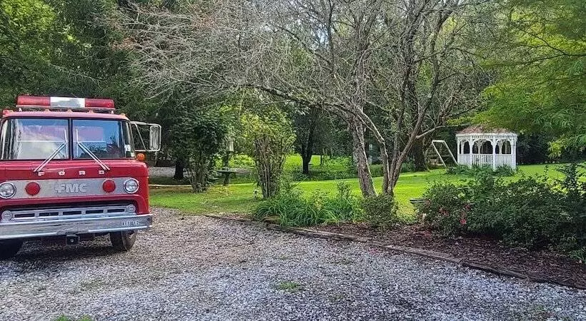 Aamiaismajoitus (B&B) Misty Mountain Inn