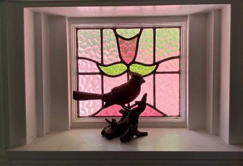 Aamiaismajoitus (B&B) Misty Mountain Inn