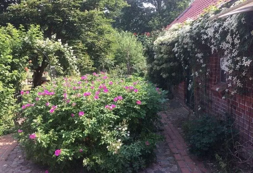 Aamiaismajoitus (B&B) Privelacker Paradiesgarten