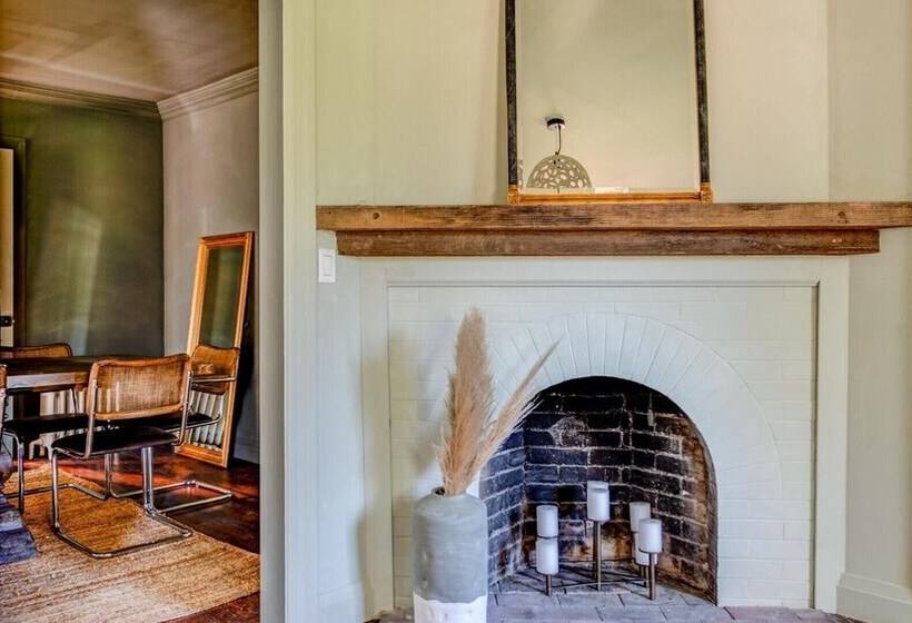 ベッドアンドブレックファースト The Mainstay