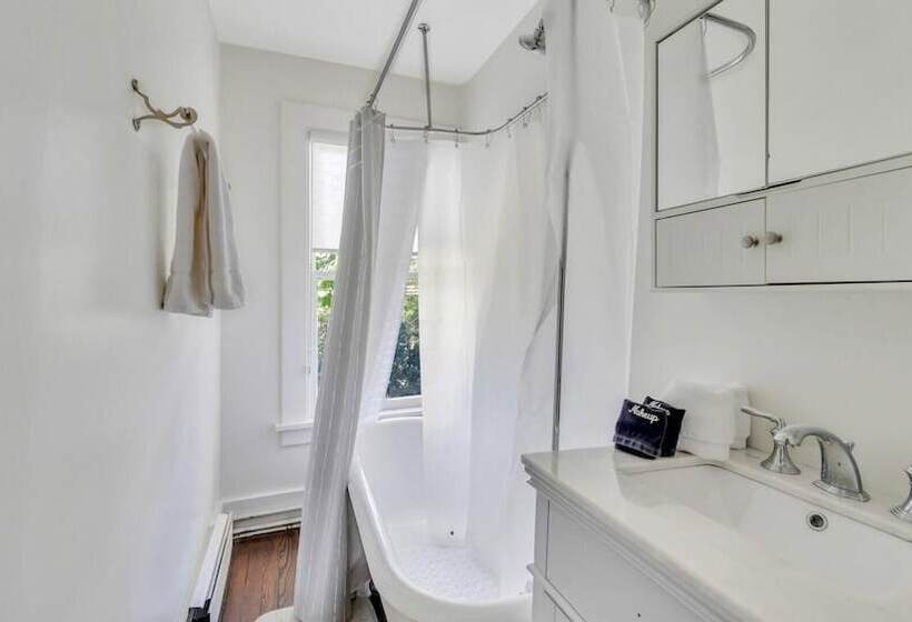 ベッドアンドブレックファースト The Mainstay