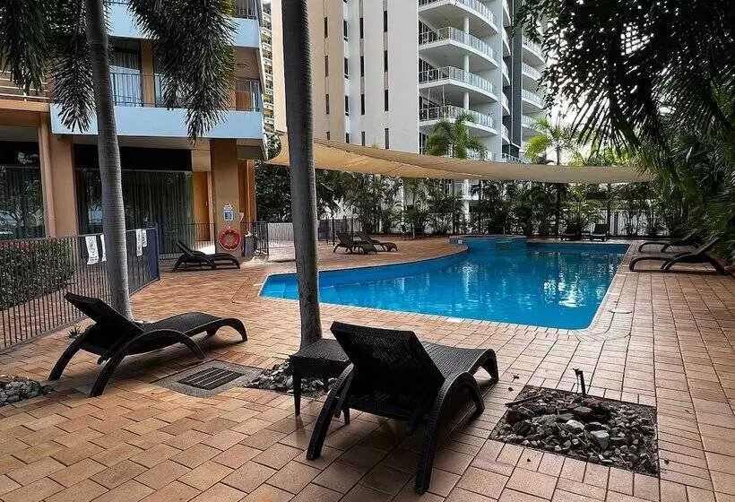 Darwin Esplanade Central Official