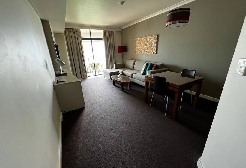 Darwin Esplanade Central Official