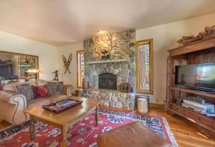 Ellis Peak By Avantstay Beautiful Mckinney Cabin W/ Filtered Lake Views