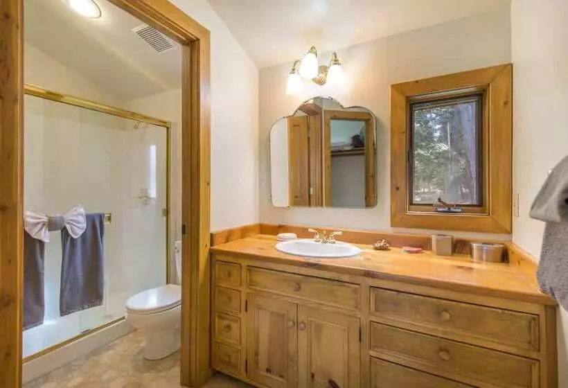 Ellis Peak By Avantstay Beautiful Mckinney Cabin W/ Filtered Lake Views